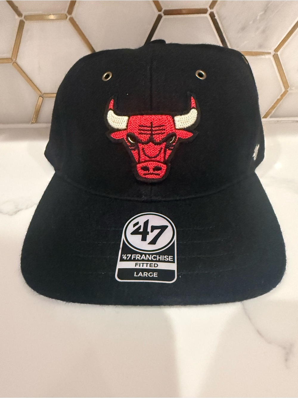 New ‘47 Black Chicago Bulls Fitted Hat size L 7 1/4